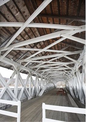 Luce prefabbricata su misura ISO9001 d'acciaio del corridoio del ponte della struttura d'acciaio