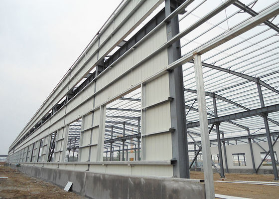 Centro espositivo antivento commerciale industriale prefabbricato della costruzione di struttura d'acciaio