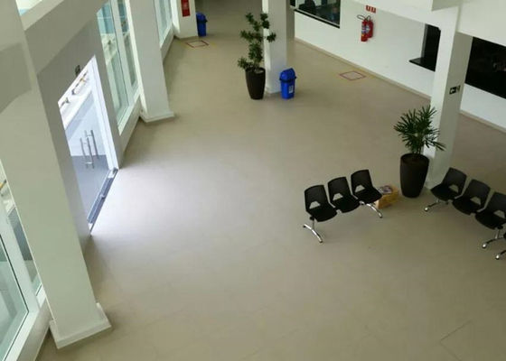 Centro espositivo antivento della struttura d'acciaio delle costruzioni commerciali della struttura d'acciaio Q355