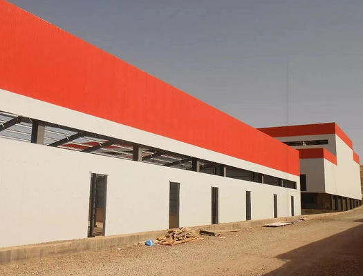 Immagazzino industriale prefabbricato con telaio in acciaio a lunga lunghezza con design personalizzato
