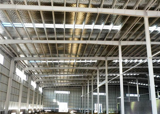 Struttura prefabbricata in acciaio per garage, officina, struttura industriale