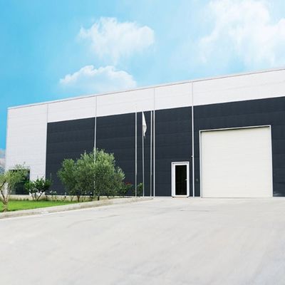 Lo stoccaggio leggero della costruzione del gruppo di lavoro del magazzino della struttura d'acciaio ha personalizzato