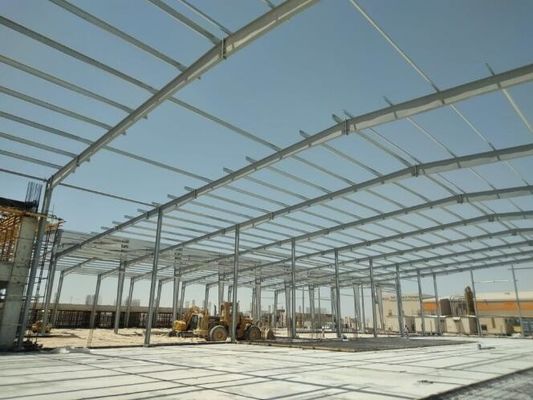 Fabbrica di costruzioni in metallo e costruzione di strutture in acciaio per l'industria