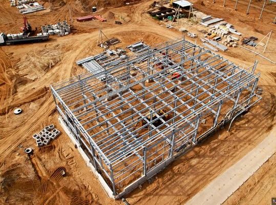 Processo di costruzione di strutture in acciaio prefabbricato