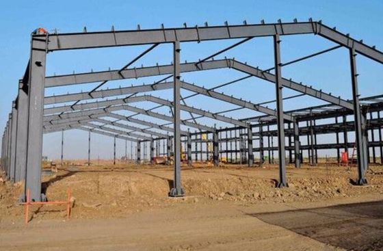 Struttura in acciaio leggero costruzione magazzino prefabbricato facile installazione
