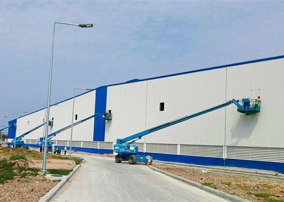 Costruzione di edifici industriale fabbricata della fabbrica del gruppo di lavoro della struttura d'acciaio