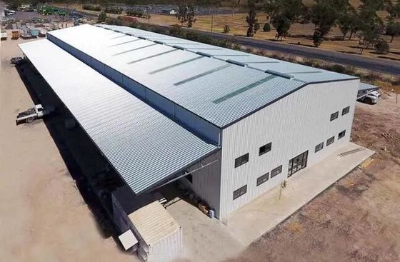Fabbrica di fabbrica di strutture in acciaio per finestre in lega di alluminio / acciaio di plastica con isolamento opzionale