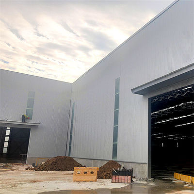 Struttura prefabbricata in acciaio per garage, officina, struttura industriale
