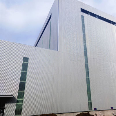 Struttura prefabbricata in acciaio per garage, officina, struttura industriale