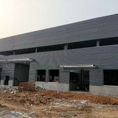 Studio di costruzione di strutture in acciaio per tetti in metallo leggero